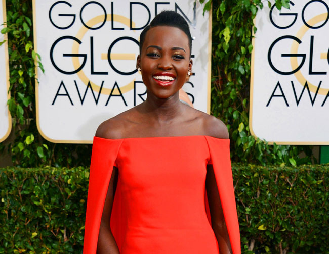Hollywood, Lupita Nyong’o (nuda in foto) abito rubato da 150.000 dollari