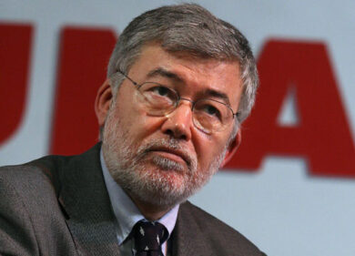 Cofferati: “Le primarie? Così sono inutili. Si pubblichino gli elenchi di chi vota”