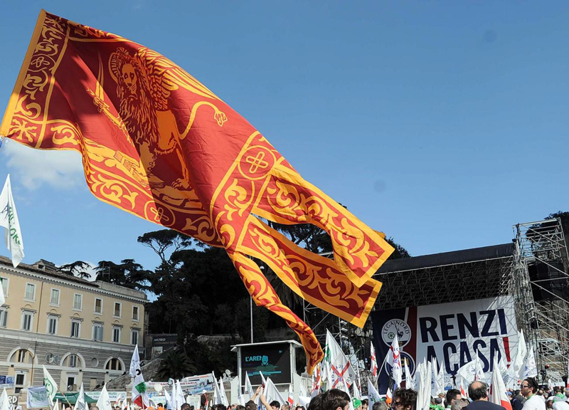“Roma Ladrona” acqua passata. Salvini sindaco per un giorno “Roma Ladrona” acqua passata. Salvini sindaco per un giorno