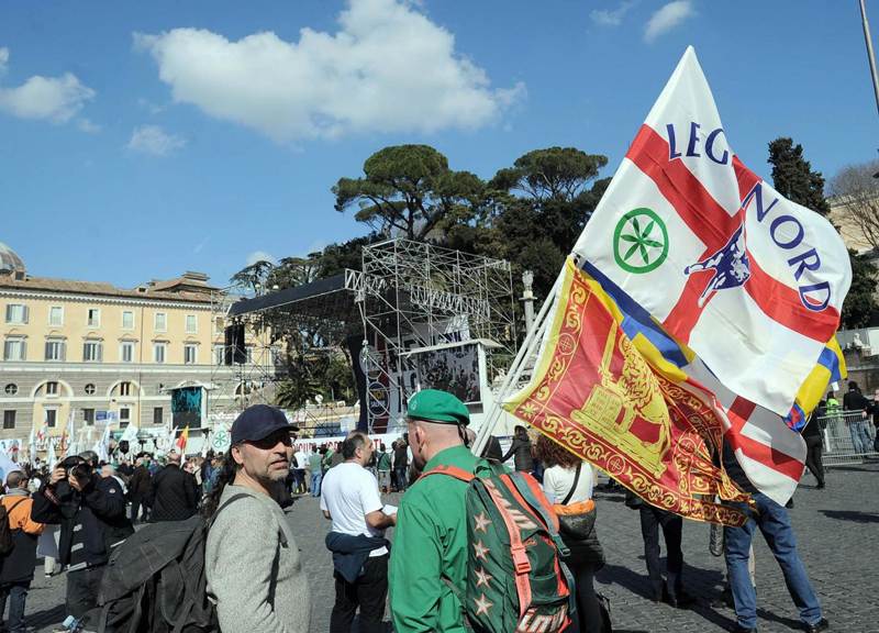 “Roma Ladrona” acqua passata. Salvini sindaco per un giorno “Roma Ladrona” acqua passata. Salvini sindaco per un giorno
