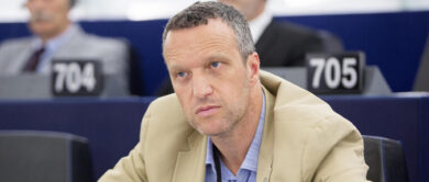 Caos Lega, tregua armata tra Salvini e Tosi