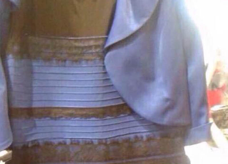 #thedress, un dilemma filosofico. Il vestito cangiante “confonde”