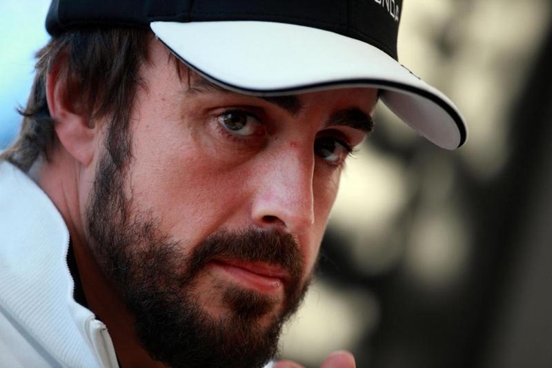 Alonso parlava in italiano e diceva di essere in Ferrari dopo il crash