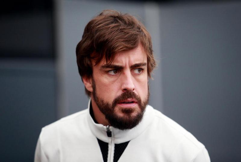 Alonso salta il primo Gp di F1. “E’ dura, ma capisco i medici”