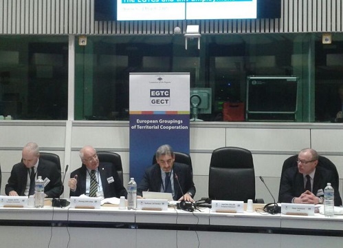 Più fondi Ue alla Lombardia: ecco come Più fondi Ue alla Lombardia: ecco come
