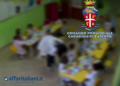 Caserta, bimbo non vuole mangiare. Arrestata la maestra