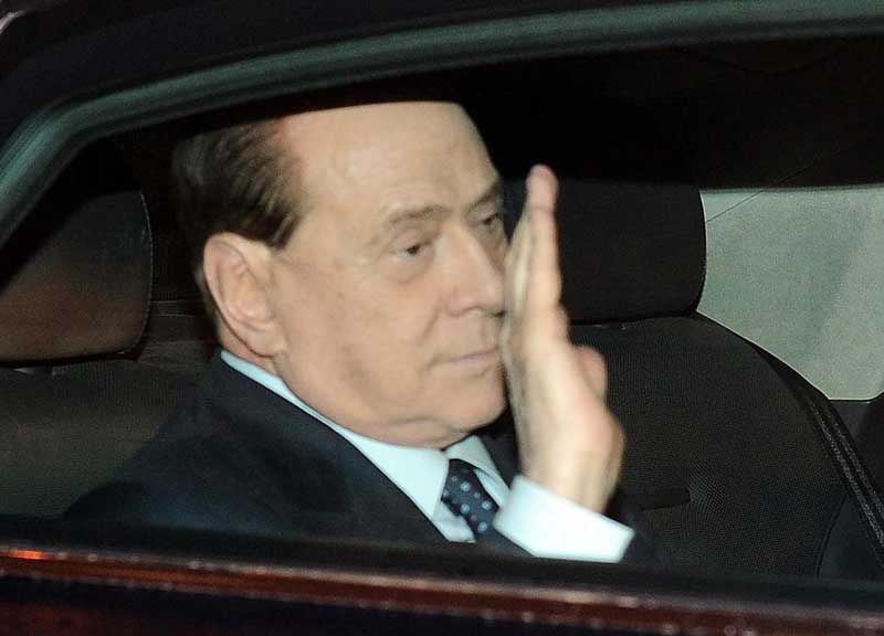 Preoccupante l’addio di Veneziani, non allineato con nonno Berlusconi Preoccupante l’addio di Veneziani, non allineato con nonno Berlusconi