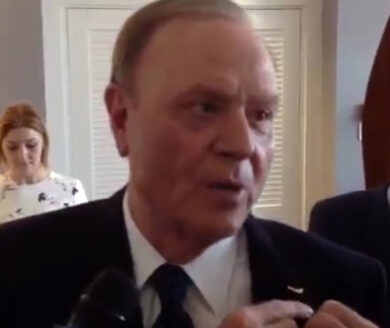 Mediolanum, Doris: “Consiglio a Berlusconi di non vendere”