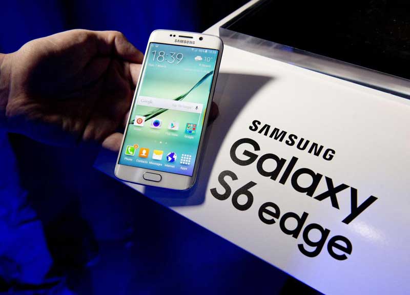 Smartphone, Apple supera Samsung: non succedeva dal 2011 Smartphone, Apple supera Samsung: non succedeva dal 2011