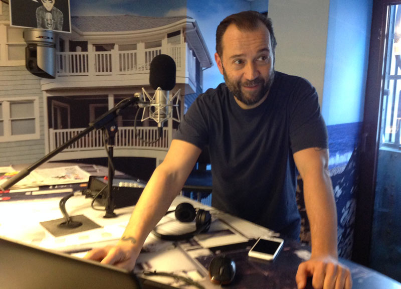 Galleria foto '#dentrolaradio a RadioDeejay con Fabio Volo “Parlo alla pancia del Paese”' - foto 1