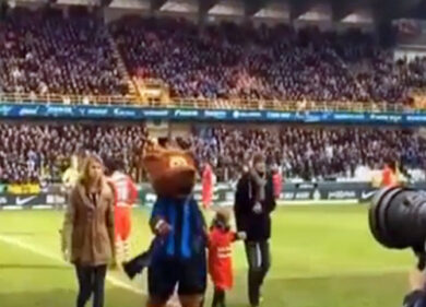 Malato terminale rinvia l’eutanasia per vedere la partita di calcio