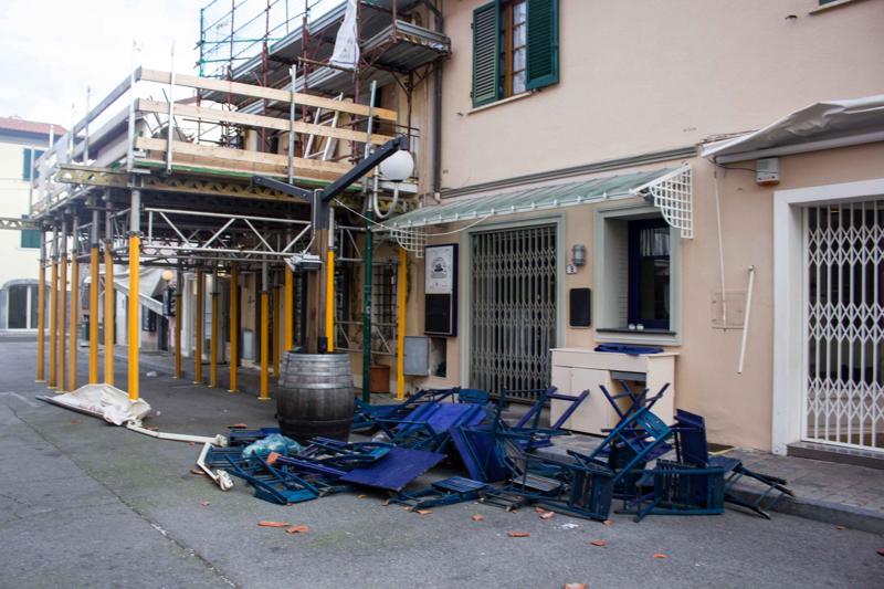 Paura a Teramo, scoppia un metanodotto Paura a Teramo, scoppia un metanodotto