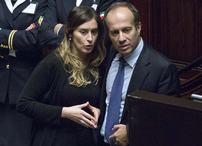 Renzi? 98.961 €, 3 fabbricati e un uliveto. Tutti i redditi dei politici italiani