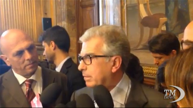 Renzi? 98.961 €, 3 fabbricati e un uliveto. Tutti i redditi dei politici italiani