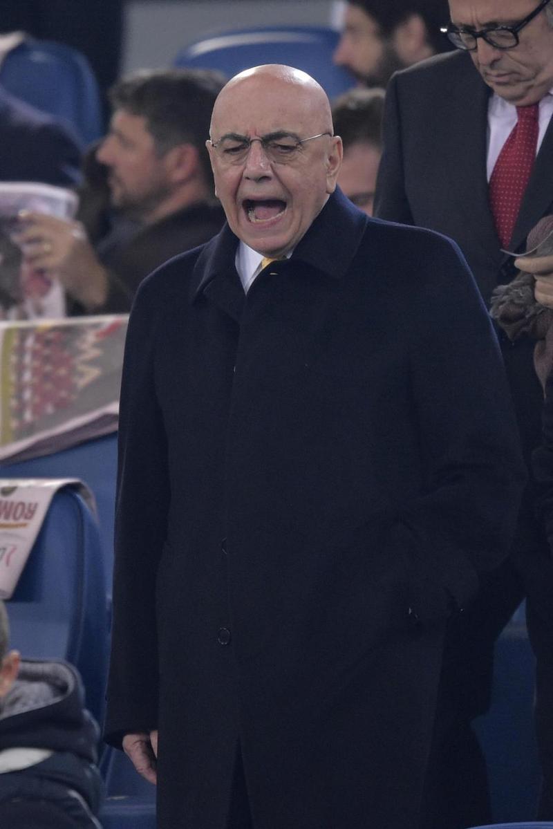 Raiola: “Barbara Berlusconi mi venda il Milan. Non scherzo” Raiola: “Barbara Berlusconi mi venda il Milan. Non scherzo”