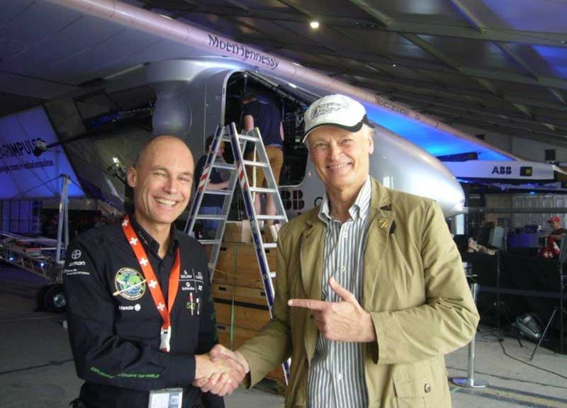 Solar impulse, decolla l’aereo a energia solare che farà il giro del mondo