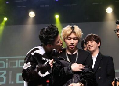 K Pop mania a Milano: i Block B sbancano al Fabrique