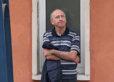 Antimafia, intervista a don Marcello Cozzi: “L’etichetta non basta”