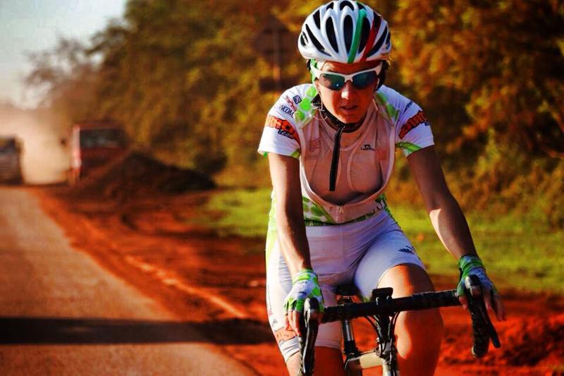 Il giro del mondo in bicicletta: Paola Gianotti compie l’impresa
