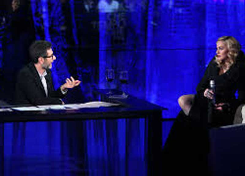 Che tempo che fa, Madonna da Fabio Fazio: fuori onda con gaffe Che tempo che fa, Madonna da Fabio Fazio: fuori onda con gaffe