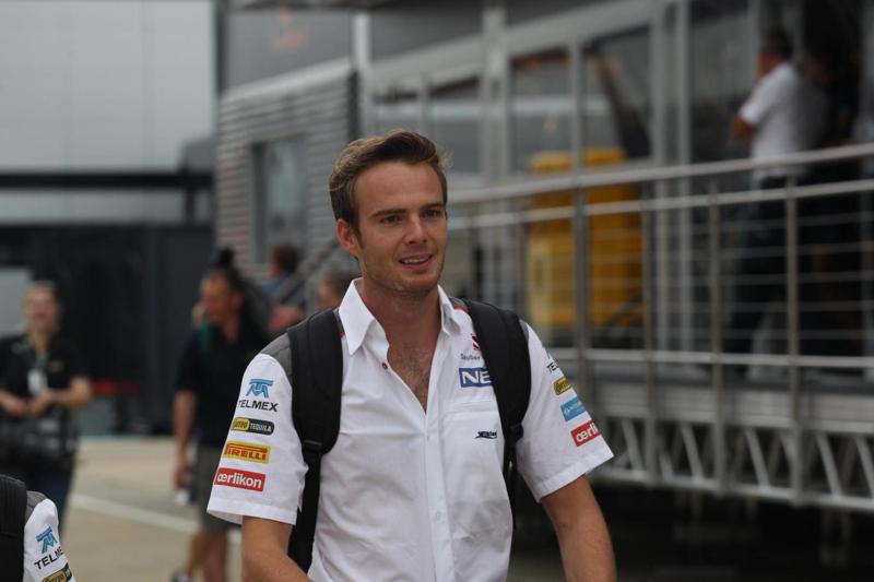 F1, Van der Garde licenziato, ma la Sauber obbligata a farlo correre F1, Van der Garde licenziato, ma la Sauber obbligata a farlo correre