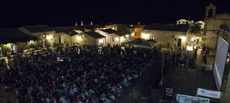 A Marzamemi il cinema è suggestione A Marzamemi il cinema è suggestione