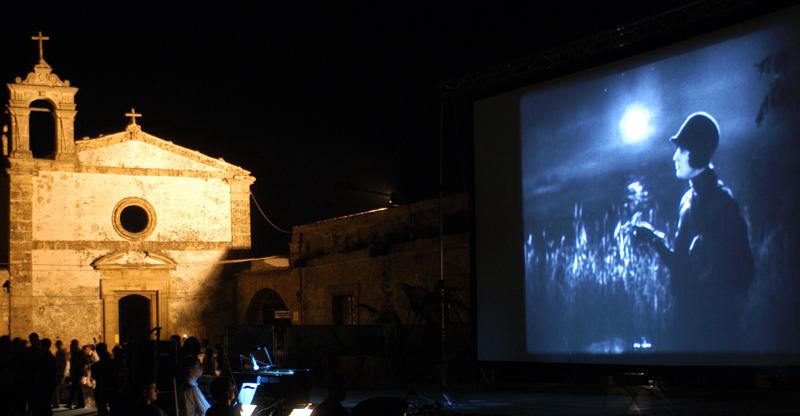 A Marzamemi il cinema è suggestione A Marzamemi il cinema è suggestione