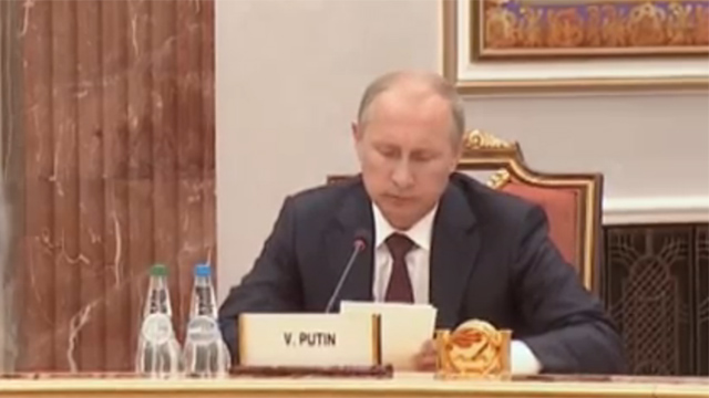Russia, Mosca sotto choc: “Putin morto”! Russia, Mosca sotto choc: “Putin morto”!