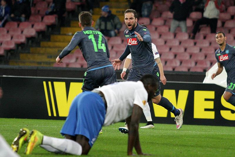 Napoli, Higuain tris con la Dinamo. Benitez: “Volevo un altro gol” Napoli, Higuain tris con la Dinamo. Benitez: “Volevo un altro gol”