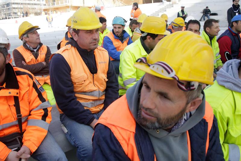 Expo, Renzi in visita al cantiere: “Una grande cattedrale laica” Expo, Renzi in visita al cantiere: “Una grande cattedrale laica”
