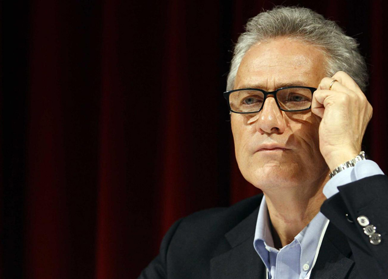 “Marino da solo solo non ce la farà”. Giubileo, bocciato il sindaco-commissario “Marino da solo solo non ce la farà”. Giubileo, bocciato il sindaco-commissario