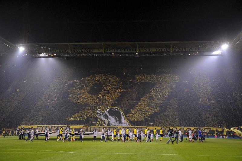 Champions, Juve show: è ai quarti. Tevez e Morata eroi di Dortmund Champions, Juve show: è ai quarti. Tevez e Morata eroi di Dortmund