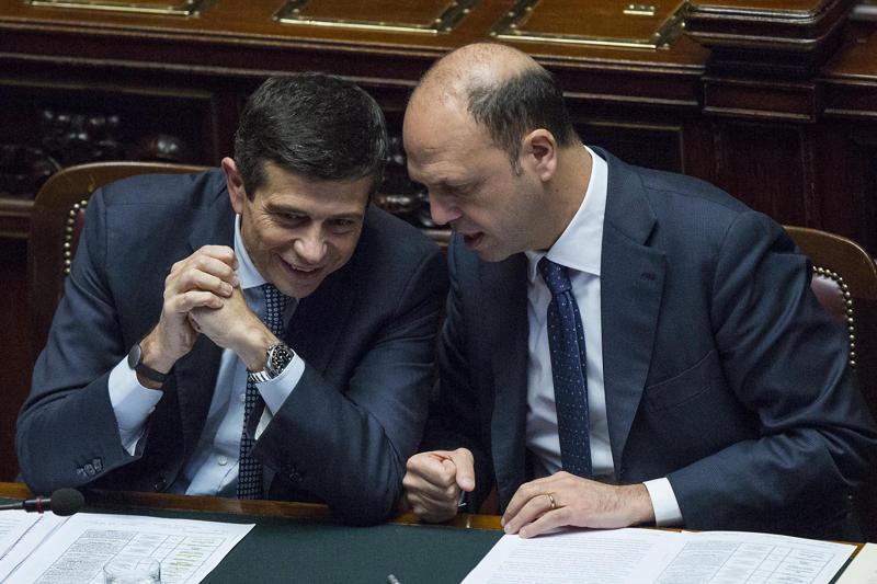 Grandi opere: Lupi alla Camera. “Non lascio”
