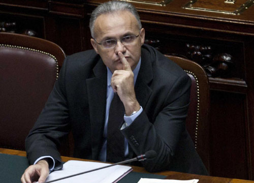 Mario Mauro: “Lupi? Manovra politica del Pd” Mario Mauro: “Lupi? Manovra politica del Pd”