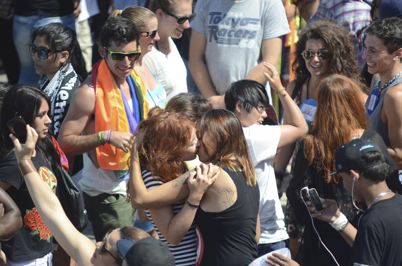 Gay/ Bologna, foto blasfeme: eccole. Guarda le foto blasfeme! Gay/ Bologna, foto blasfeme: eccole. Guarda le foto blasfeme!