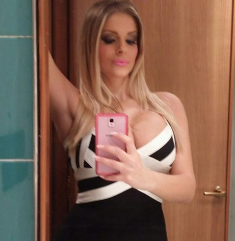 Cipriani: “Ecco chi è il giocatore del Milan con cui sono stata…” Cipriani: “Ecco chi è il giocatore del Milan con cui sono stata…”