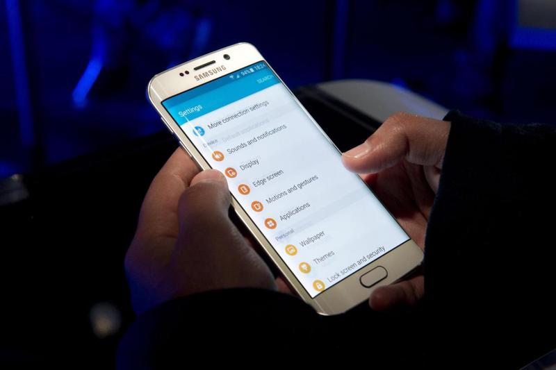 Samsung Galaxy S6 ed S6 Edge: uscita in Italia il 10 aprile