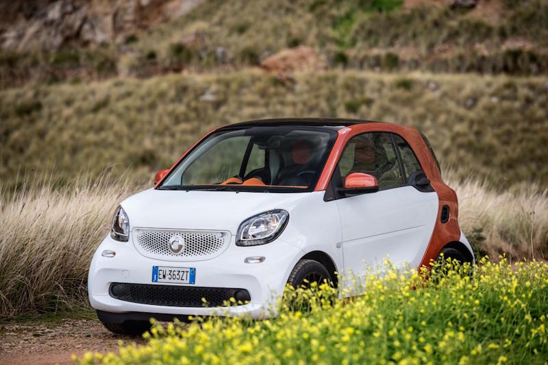 Nuova smart fortwo: è ora di cambiare marcia. Anzi: no!