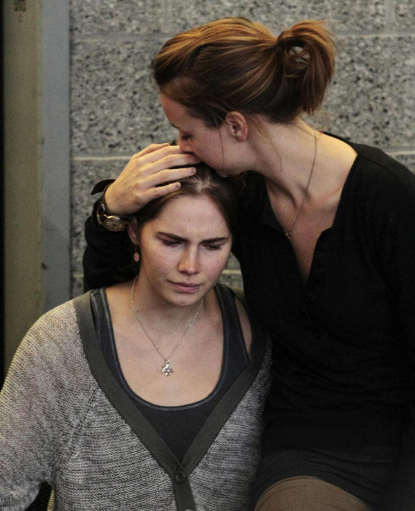 Caso Meredith, una lunga storia di processi e verdetti ribaltati Caso Meredith, una lunga storia di processi e verdetti ribaltati