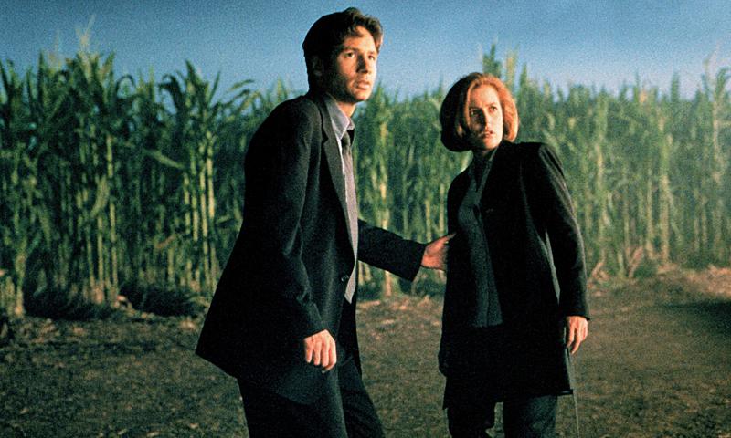 X-Files, torna dopo 13 anni con gli stessi Fox Mulder e Dana Scully X-Files, torna dopo 13 anni con gli stessi Fox Mulder e Dana Scully