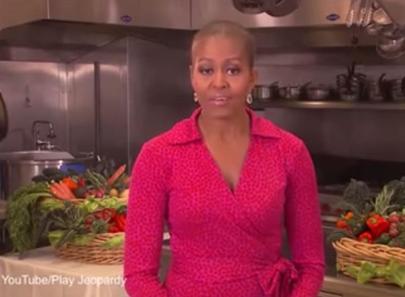 Michelle Obama in tv con look rasato. E’ giallo