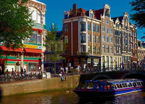 Amsterdam, mega blackout: bloccato anche l’aeroporto Amsterdam, mega blackout: bloccato anche l’aeroporto