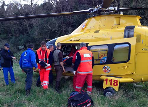 Val di Susa, valanga travolge sciatori fuori pista: tre i morti Val di Susa, valanga travolge sciatori fuori pista: tre i morti