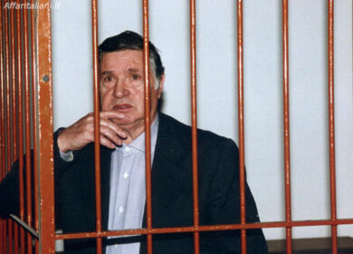 “Io rom meglio di Riina”. Selfie pre-rapina: arrestato