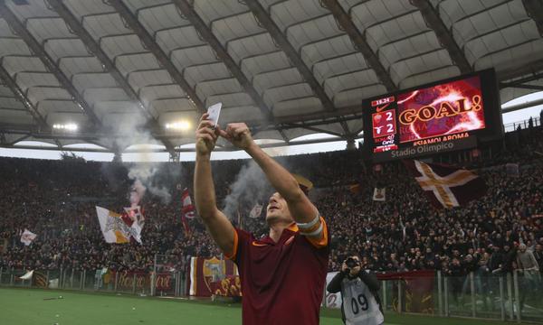 Nuovo stadio della Roma tra utopia e realtà Nuovo stadio della Roma tra utopia e realtà