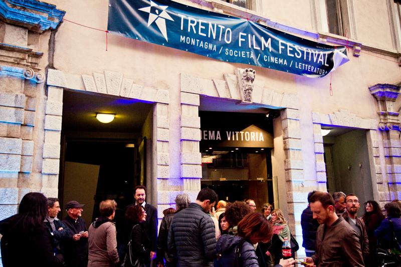 Trento Film Festival e Rotary: Una montagna di baci Trento Film Festival e Rotary: Una montagna di baci