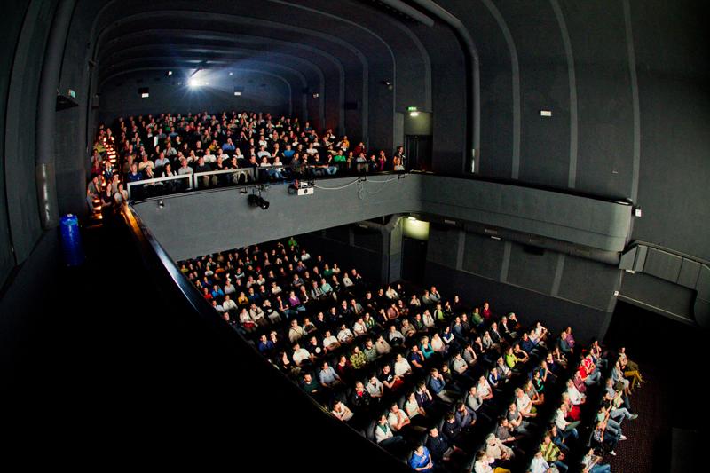 Trento Film Festival e Rotary: Una montagna di baci Trento Film Festival e Rotary: Una montagna di baci