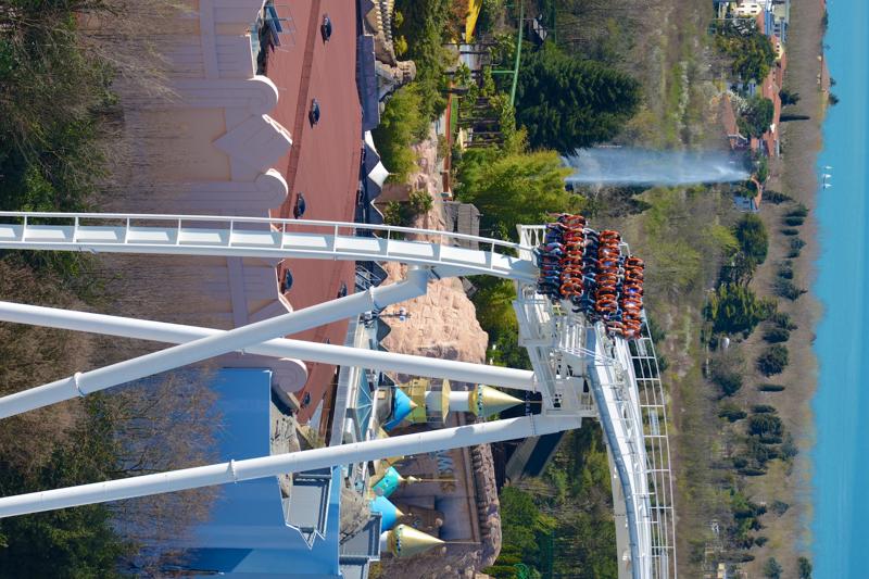 “Oblivion” a Gardaland le emozioni del Buco Nero “Oblivion” a Gardaland le emozioni del Buco Nero