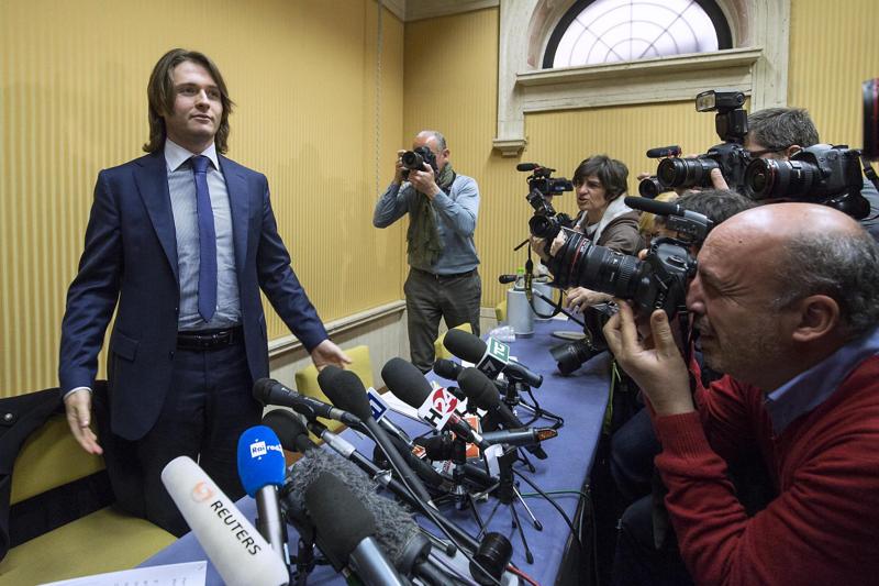 Sollecito: “La mia famiglia fatta a pezzi”. Valuta la richiesta danni Sollecito: “La mia famiglia fatta a pezzi”. Valuta la richiesta danni