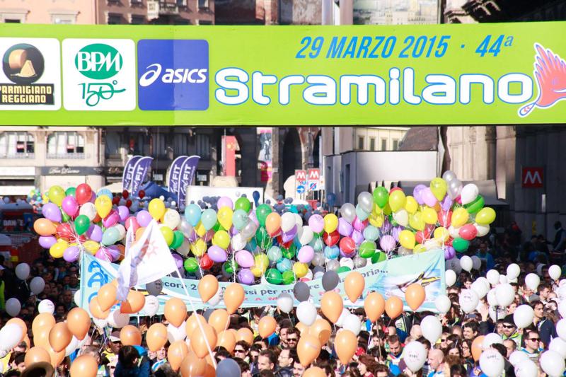 Stramilano invade la città. Le foto più curiose della 44° edizione Stramilano invade la città. Le foto più curiose della 44° edizione